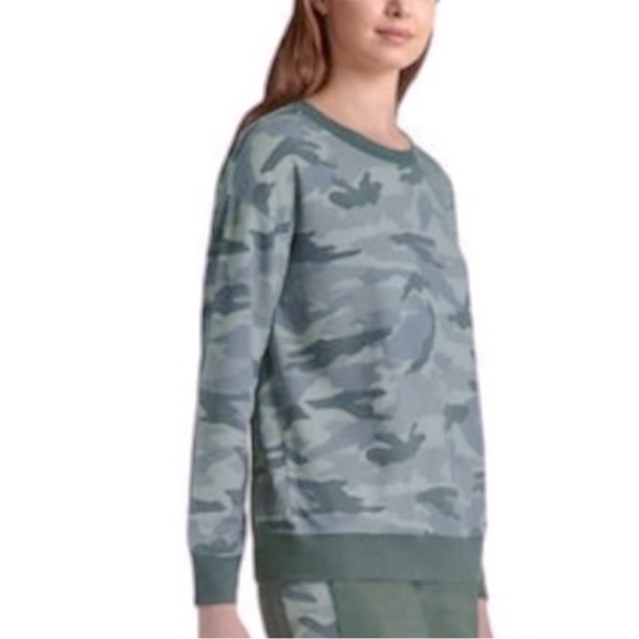Splendid Camo Sweatshirt - size Large - Picture 2 of 5